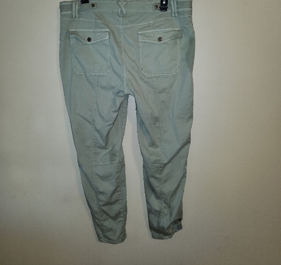 White House Black Market Women's Midrise Pret A Petty Pants - Picture 2 of 11